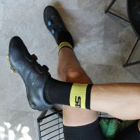 SIXS SHORT LOGO ponožky černá/žlutá